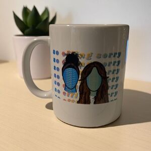 Source Unknown White Mug with Blue and Brown Design